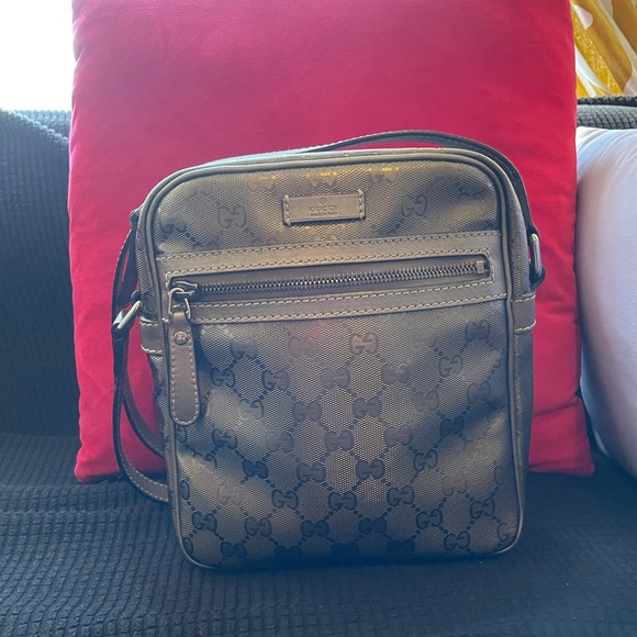 Gucci metallic sling/crossbody bag - Picture 1 of 14